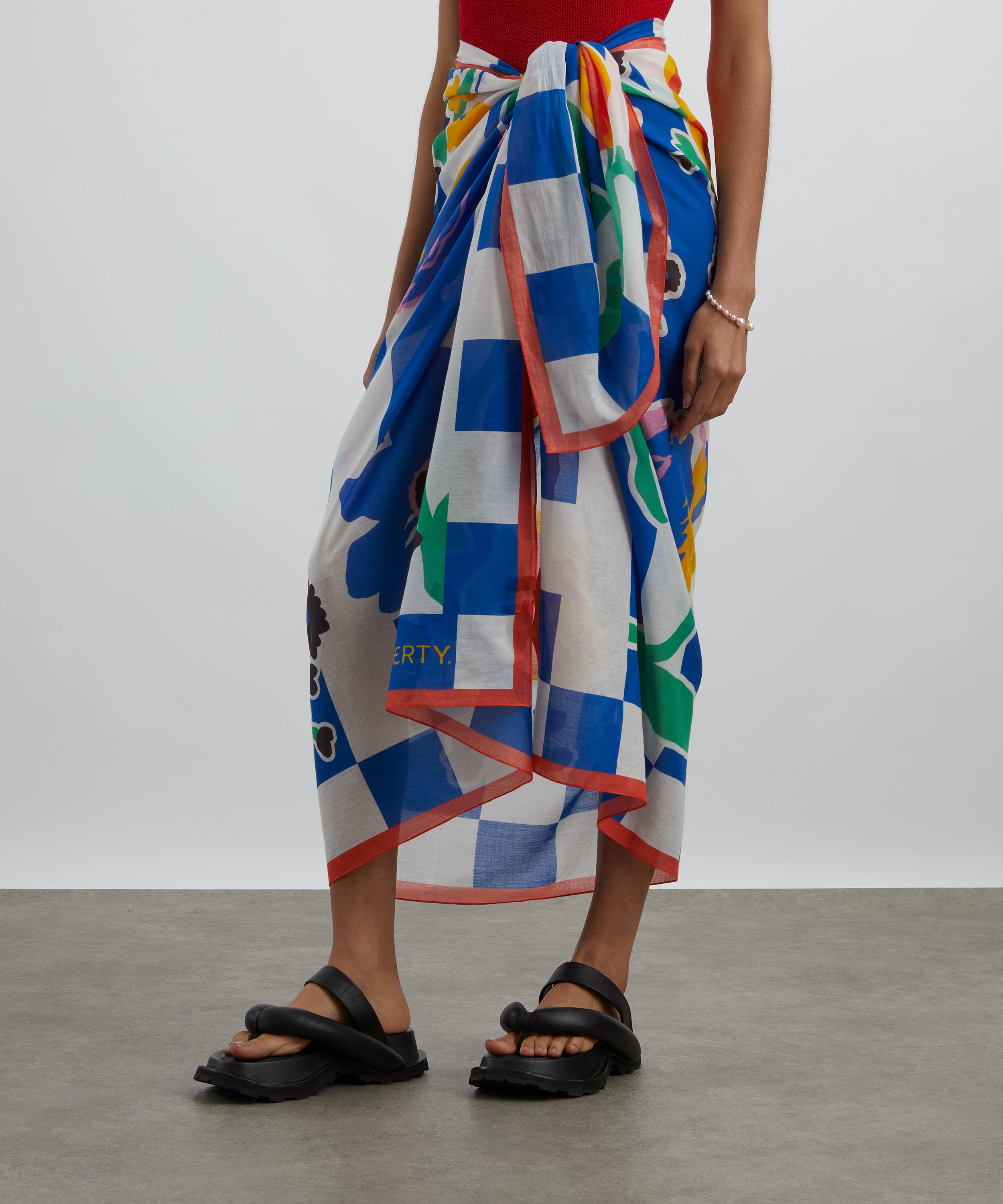 Liberty - Marianna’s Bouquet 130x170 Cotton Sarong image number 2